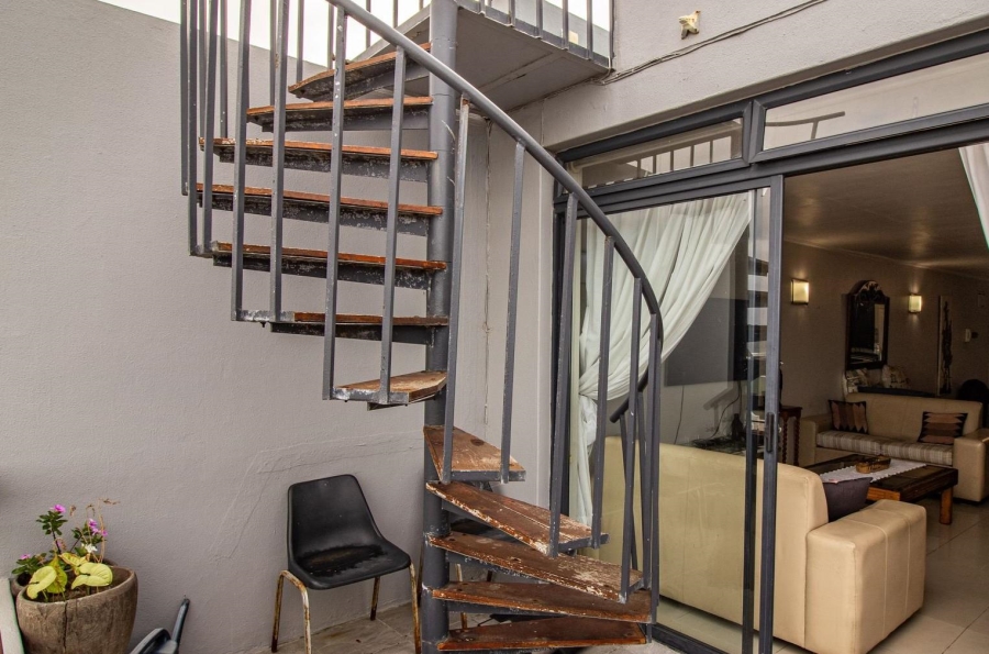 2 Bedroom Property for Sale in Gansbaai Central Western Cape